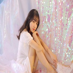玩出新花样：我们四个人换着玩的感觉是如何让友情更深厚